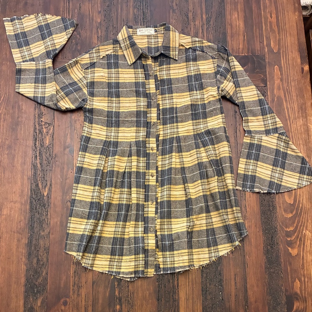 Yellow Blue Plaid Flannel Shirt With Bell Sleeves Women's Small Button Down